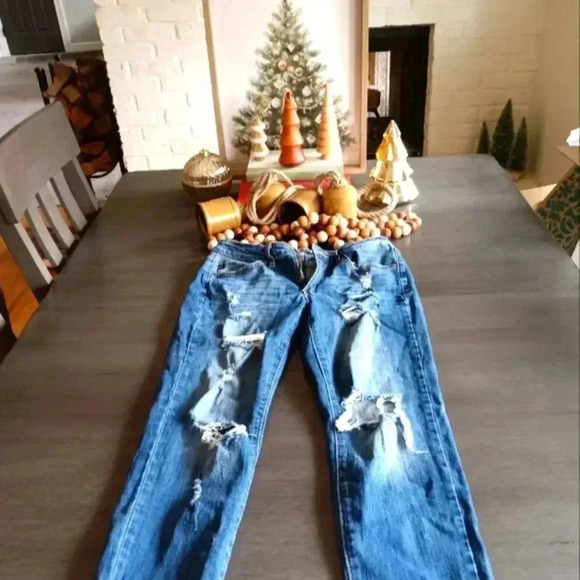 KanCan Jeans Like New 11/29 inseam - Picture 1 of 4